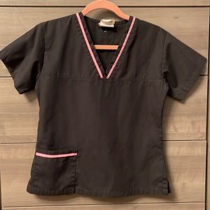Urbane Scrubs Scrub Top